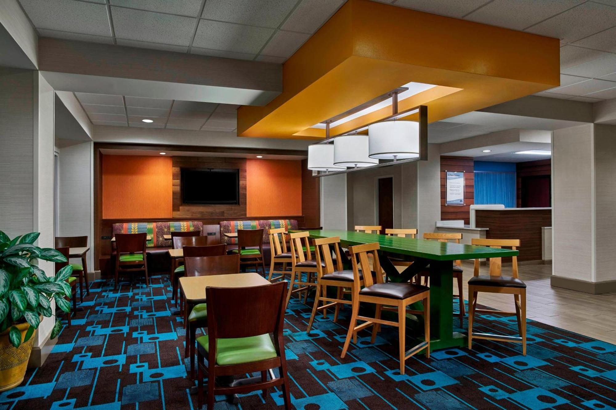 Fairfield Inn Myrtle Beach Broadway At The Beach Extérieur photo