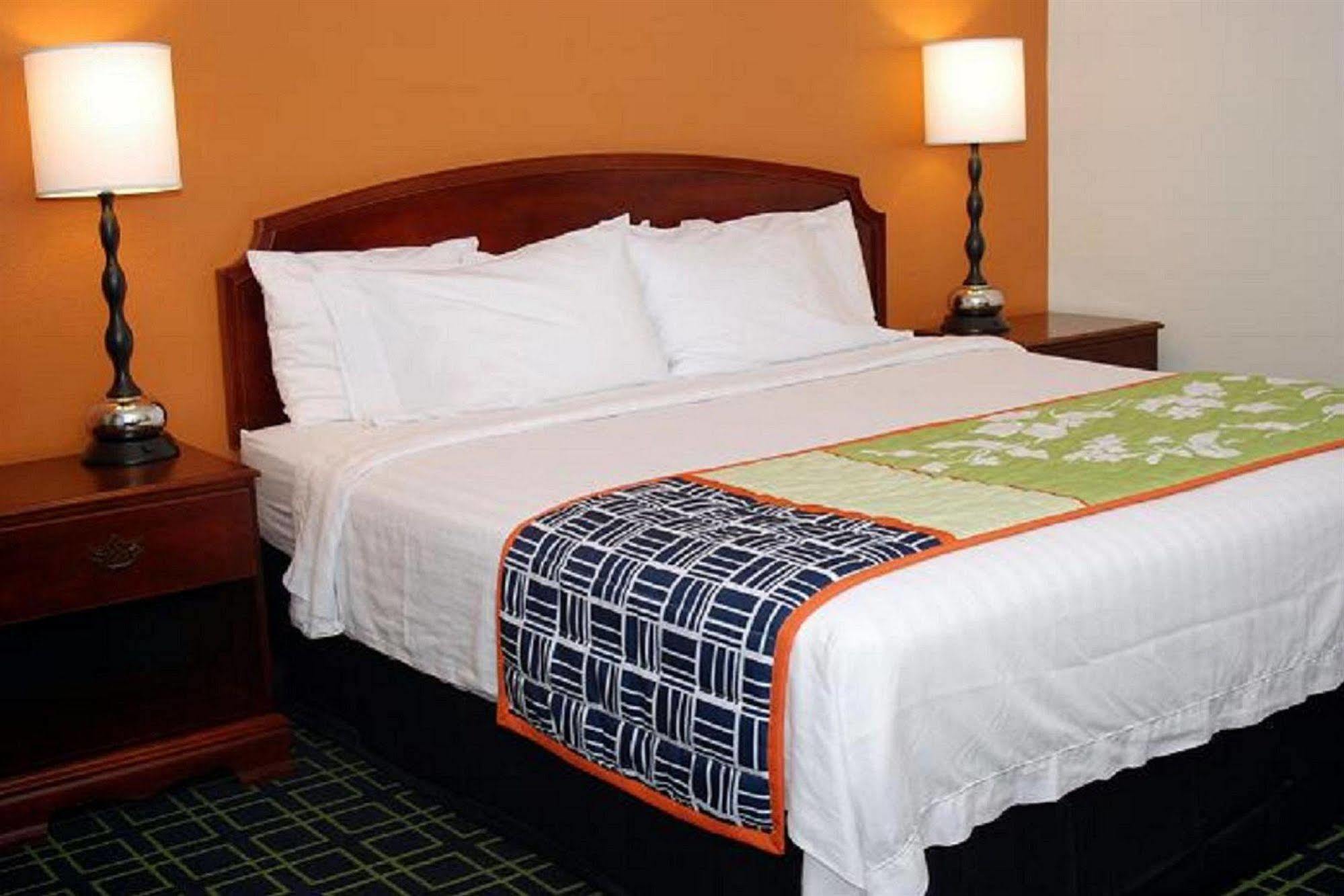 Fairfield Inn Myrtle Beach Broadway At The Beach Extérieur photo